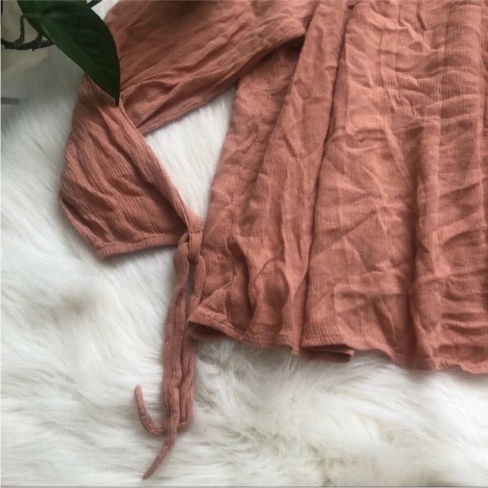 American Rag Off the Shoulder Blouse - Picture 2 of 5
